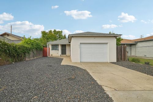 7925 32nd Avenue, Sacramento, CA, 95824 | Card Image