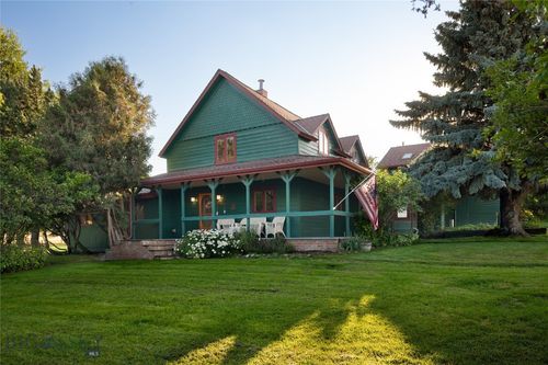 2500 Cottontail Rd, Gallatin Gateway, MT, 59730-8568 | Card Image