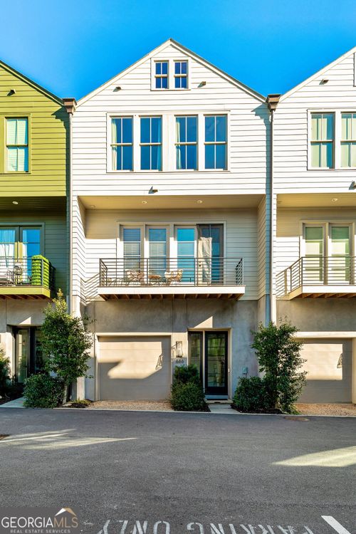 686 Exchange St Se, Atlanta, GA, 30315-1217 | Card Image