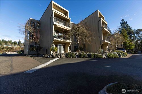 apt-b1-525 Lebo Blvd, Bremerton, WA, 98310-2683 | Card Image