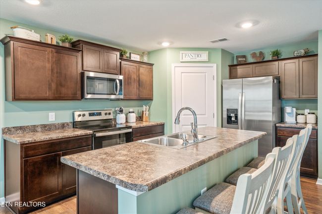 9502 Joy Denise Ln, House other with 3 bedrooms, 3 bathrooms and null parking in Heiskell TN | Image 10