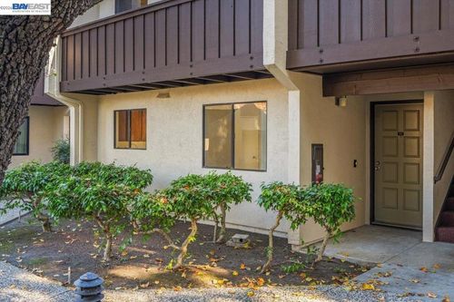 999 W Evelyn Ter, Sunnyvale, CA, 94086-6777 | Card Image