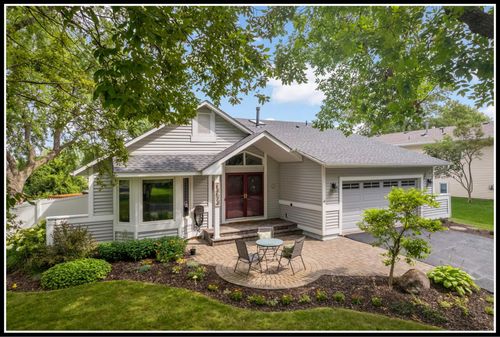14574 96th Ave N, Maple Grove, MN, 55369-8848 | Card Image