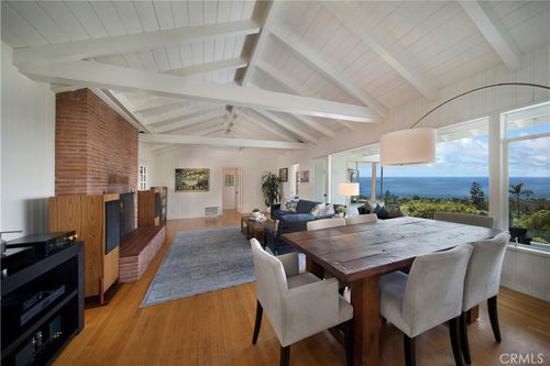 933 Coast View Dr, Laguna Beach, CA, 92651-2619 | Card Image
