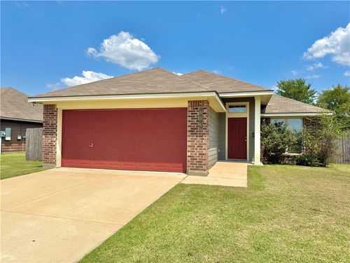 806 Heritage Dr, Navasota, TX, 77868-7532 | Card Image
