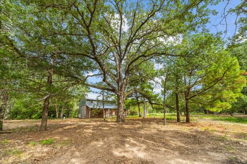 242 Cody Ln, Bastrop, TX, 78602-3650 | Card Image