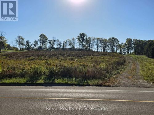 584518 Beachville Rd, South West Oxford, ON, N0J1A0 | Card Image