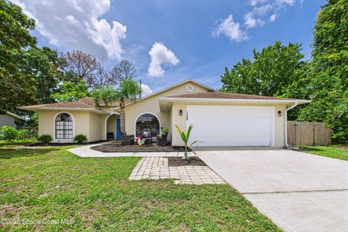 136 Emerson Dr Nw, Palm Bay, FL, 32907-8046 | Card Image