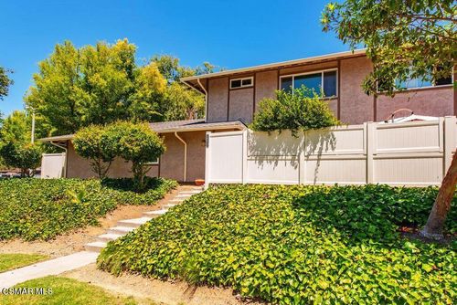 28832 Conejo View Dr, Agoura Hills, CA, 91301-3367 | Card Image