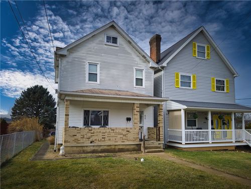 646 Liberty Ave, Carnegie, PA, 15106-2823 | Card Image