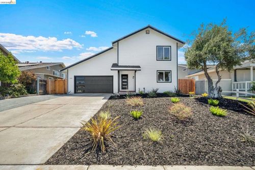 1215 Willow Lake Rd, Discovery Bay, CA, 94505-9398 | Card Image