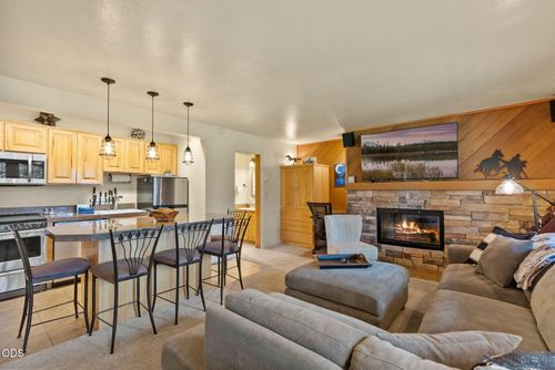 2121-18575 Sw Century Dr, Bend, OR, 97702-1950 | Card Image
