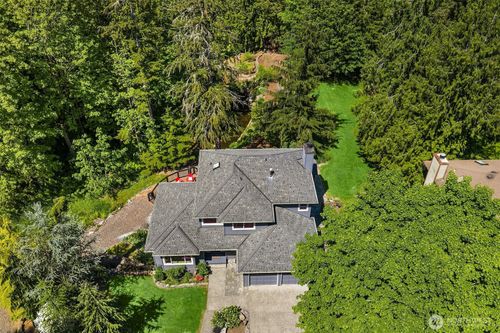 33306 Se 52nd St, Fall City, WA, 98024-9619 | Card Image