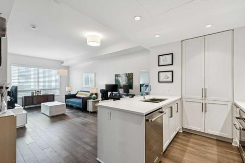 402-46 9 Street Ne, Calgary, AB, T2E7Y1 | Card Image