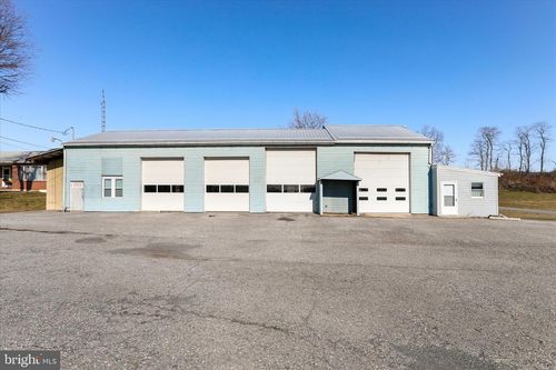 8565 Lincoln Way West W, SAINT THOMAS, PA, 17252 | Card Image