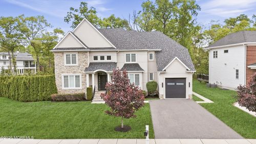 16 Schuster Way, Lakewood, NJ, 08701 | Card Image