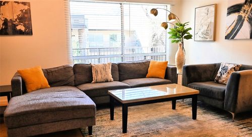 apt-224-500 E Riverside Dr, Austin, TX, 78704-1342 | Card Image