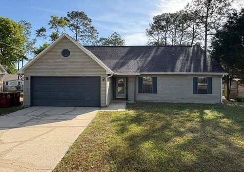 1123 Northview Dr, Crestview, FL, 32536-9272 | Card Image
