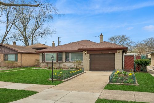 9738 Keystone Ave, Skokie, IL, 60076-1137 | Card Image