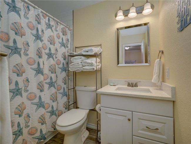 UNIT-1204 - 715 Beach Access Road 1 A, Condo with 2 bedrooms, 2 bathrooms and null parking in Port Aransas TX | Image 20