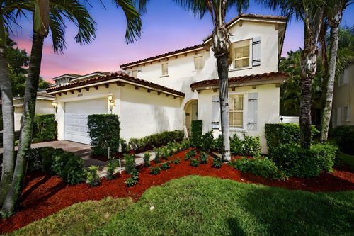 9583 Phipps Ln, Wellington, FL, 33414-3403 | Card Image