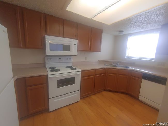 APT-2 - 6345 Queens Castle, Home with 1 bedrooms, 1 bathrooms and null parking in San Antonio TX | Image 10