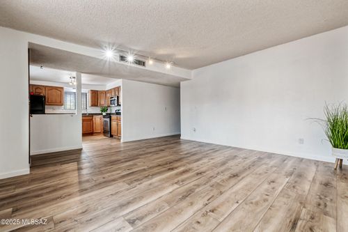 3316 E Navajo Place, Tucson, AZ, 85716 | Card Image