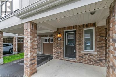 552 Goldenrod Lane, Townhouse with 3 bedrooms, 3 bathrooms and 2 parking in Kitchener ON | Image 2