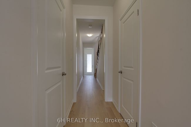 2610 Hibiscus Dr, House attached with 3 bedrooms, 3 bathrooms and 1 parking in Pickering ON | Image 6