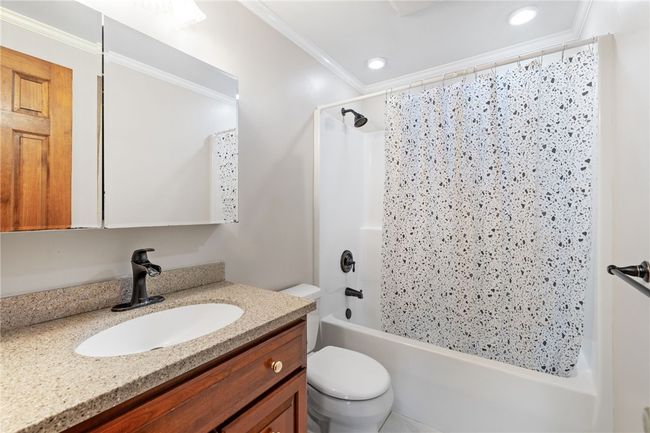 461 Willow St, House other with 3 bedrooms, 3 bathrooms and 2 parking in Springdale PA | Image 19