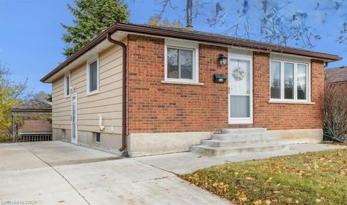 217 Johanna Dr, Cambridge, ON, N1S4C5 | Card Image