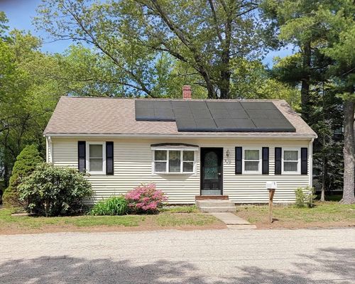 23 Mohawk St, Bellingham, MA, 02019-2820 | Card Image