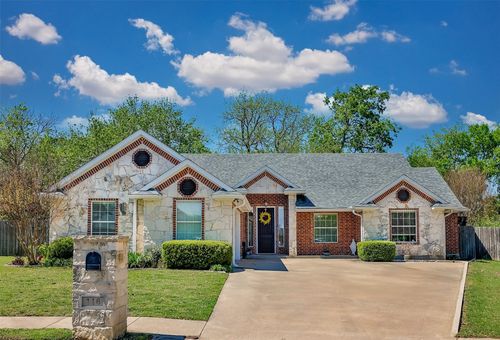 116 Ashlyn Ct, Whitesboro, TX, 76273-1426 | Card Image