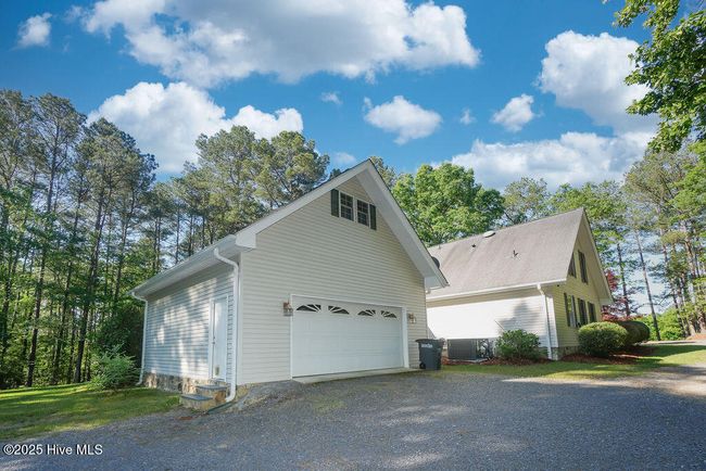 925 Niagara Carthage Rd, House other with 3 bedrooms, 2 bathrooms and 8 parking in Carthage NC | Image 34