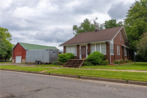 319 1st St S, Ladysmith, WI, 54848-1802 | Card Image