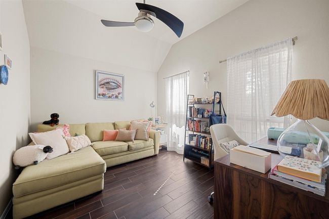 327 Saffron Spgs, House other with 3 bedrooms, 2 bathrooms and 4 parking in Buda TX | Image 8