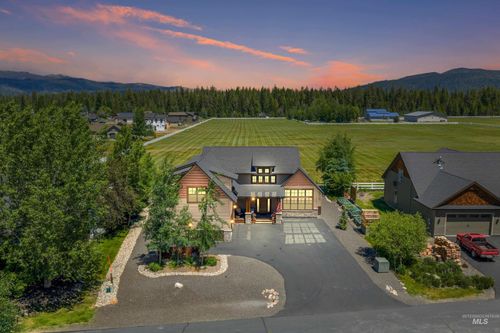 1477 Dragonfly Loop, McCall, ID, 83638 | Card Image