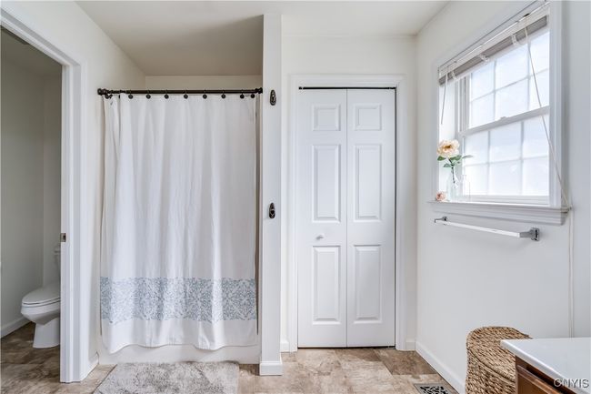 210 Funnycide Dr, House other with 5 bedrooms, 3 bathrooms and null parking in Sackets Harbor NY | Image 37