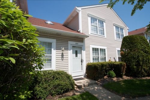 645 Le Parc Cir, Buffalo Grove, IL, 60089-6915 | Card Image