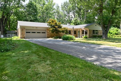 9880 Chesterton Dr, Carmel, IN, 46280-1846 | Card Image