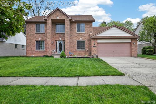 2699 Barns Dr, Westland, MI, 48186-5498 | Card Image