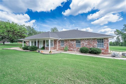 20148 Santa Rosa Dr, Springdale, AR, 72764-9296 | Card Image