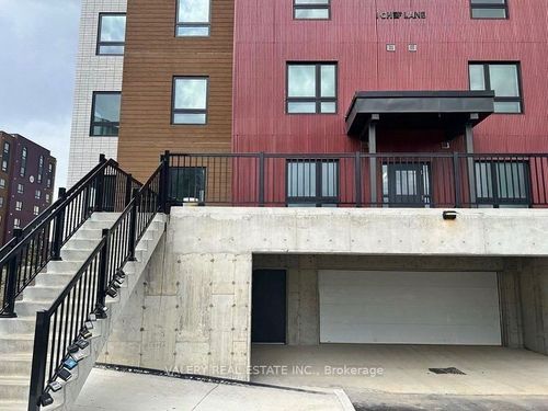 205-1 Chef Lane, Barrie, ON, L9J0T1 | Card Image