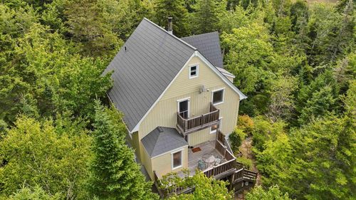 40 Big Rock Lane, Chester, NS, B0J1J0 | Card Image