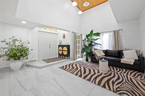 5239 Sw 153rd Ave, Miami, FL, 33185-4451 | Card Image