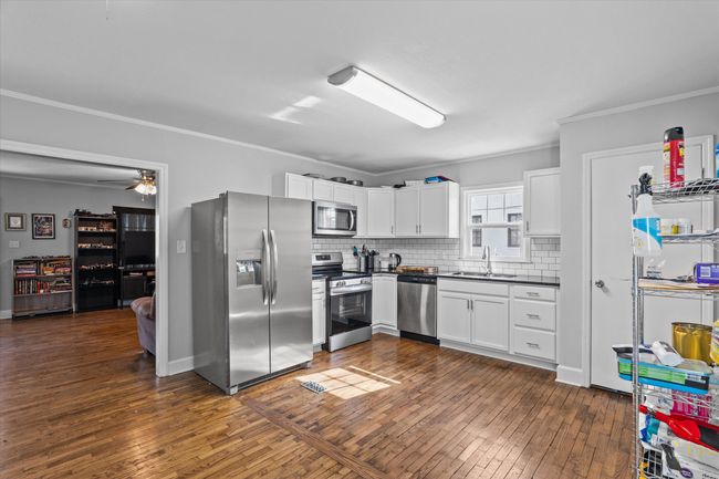 Kitchen | Image 12