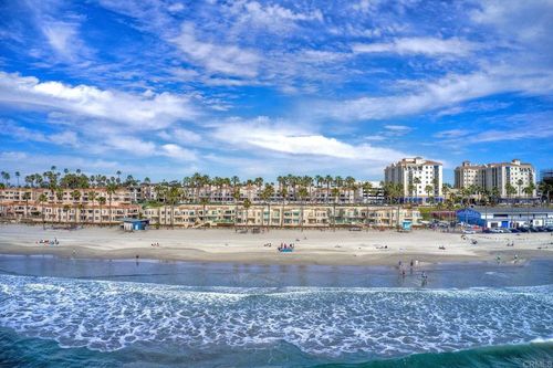 307-355 N Cleveland Street, Oceanside, CA, 92054 | Card Image
