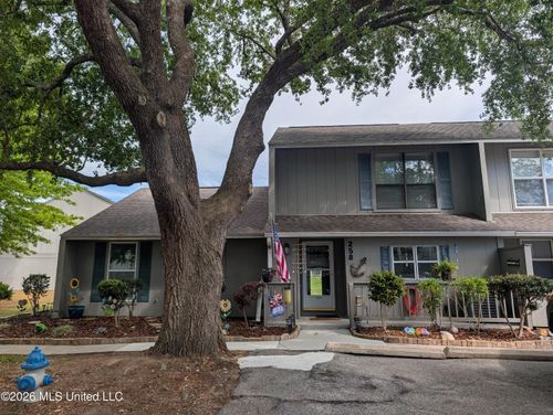 258 Highpoint Dr, Diamondhead, MS, 39525-3861 | Card Image