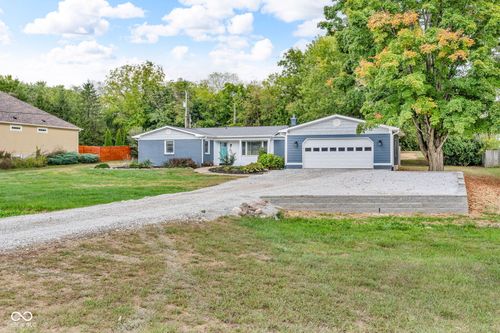 6825 Ford Rd, Zionsville, IN, 46077-8507 | Card Image