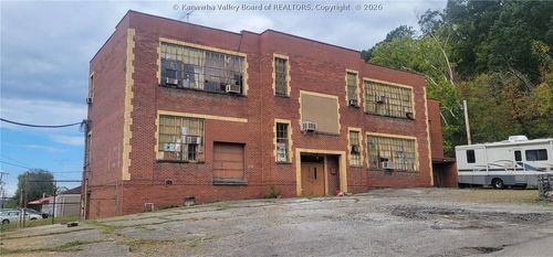 623 1st A Avenue, Nitro, WV, 25143 | Card Image